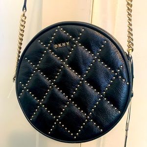 COPY - DKNY black purse